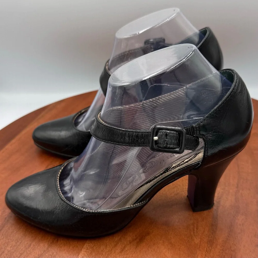 Bobbi Blu Gail Black Leather Mary Jane Pumps Round Toe Block Heel‎ Womens 7.5 M